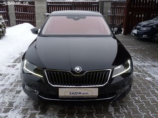 Skoda Superb foto 2