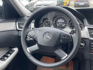 Mercedes E-Class foto 8