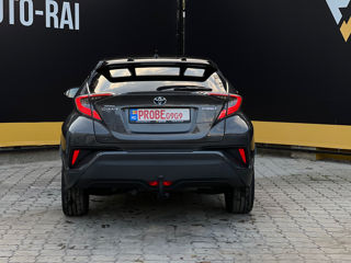 Toyota C-HR foto 6