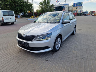 Skoda Fabia foto 2