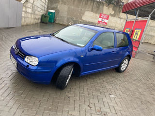 Volkswagen Golf foto 6