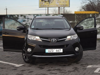 Toyota Rav 4 foto 8