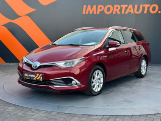 Toyota Auris foto 1