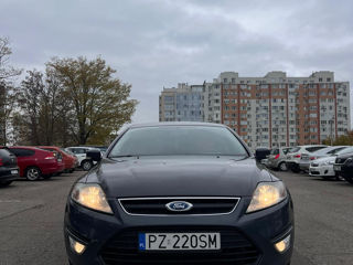 Ford Mondeo foto 2