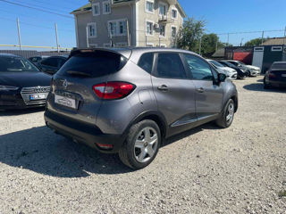 Renault Captur foto 2