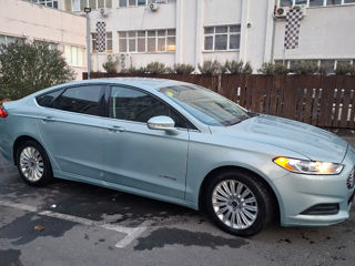 Ford Fusion foto 3