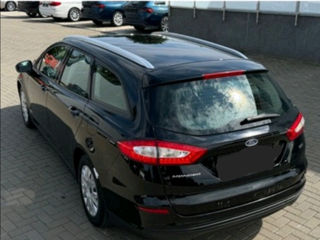 Ford Mondeo foto 5