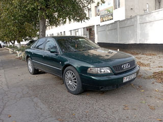 Audi A8 foto 3