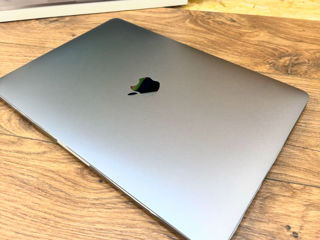 MacBook Pro 13 M1 Tauch Bar 2021 foto 3