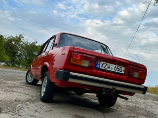 Lada / ВАЗ 2105 foto 8