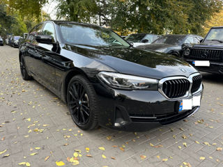 BMW 5 Series foto 7