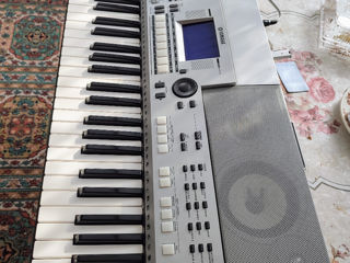 Yamaha PSR. S550 foto 4