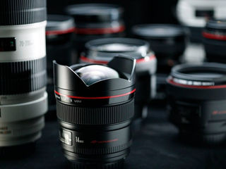 Куплю Canon ef 85mm,35mm,24mm,50mm