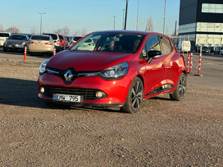 Renault Clio foto 2