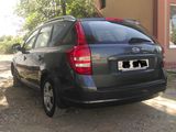 KIA Ceed Sw foto 2