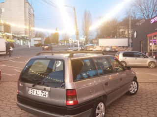 Opel Astra foto 3