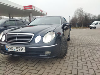 Mercedes E-Class foto 7