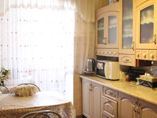 Apartament cu 4 camere, 80 m², Centru, Dubăsari foto 1