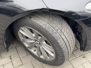 BMW 5 Series foto 18