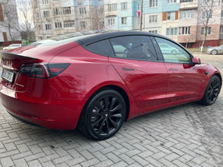 Tesla Model 3 foto 3