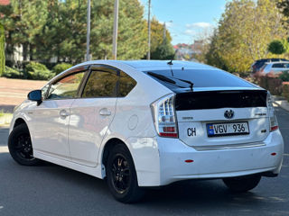 Toyota Prius foto 5