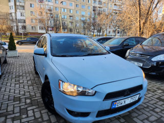 Mitsubishi Lancer foto 20