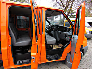 Ford Transit 2.2 7 locuri foto 5