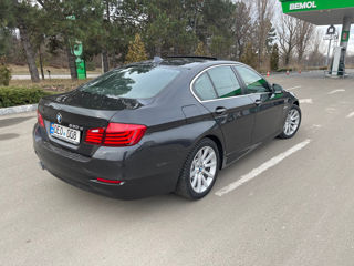 BMW 5 Series foto 4