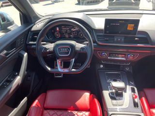 Audi SQ5 foto 12