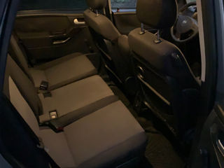 Opel Meriva foto 16