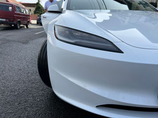 Tesla Model 3 foto 5