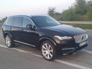 Volvo XC90 foto 1