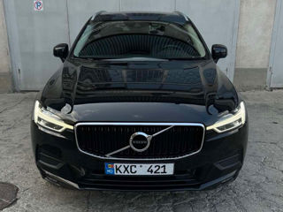 Volvo XC60 foto 1