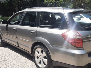 Subaru Outback foto 5