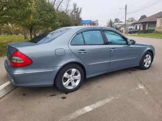 Mercedes E-Class foto 5