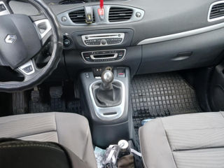 Renault Scenic foto 5