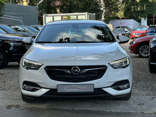 Opel Insignia foto 2