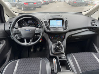 Ford C-Max foto 9