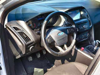 Ford Focus foto 6