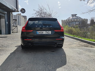 Volvo V60 foto 4