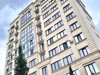 Apartament cu 2 camere, 67 m², Buiucani, Chișinău foto 5