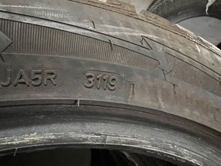 R18 225/50 GoodYear UltraGrip Performance foto 7