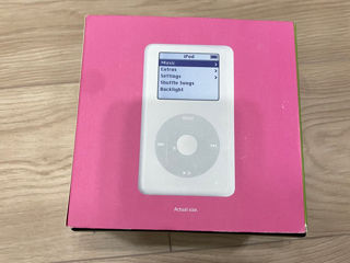 Ipod generatia 4 (20Gb)