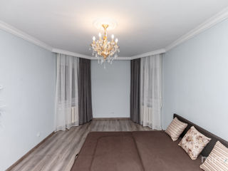 Apartament cu 4 camere, 91 m², Centru, Chișinău foto 4