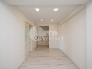 Apartament cu 2 camere, 68 m², Buiucani, Chișinău foto 10