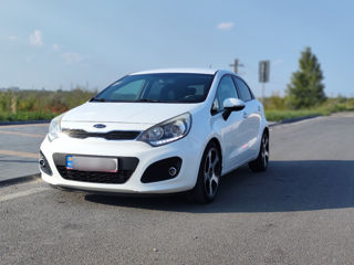 KIA Rio foto 2