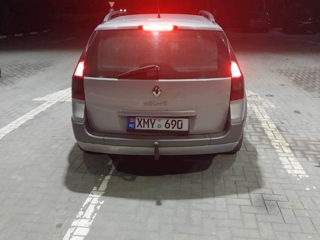 Renault Megane foto 2