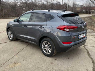 Hyundai Tucson foto 2