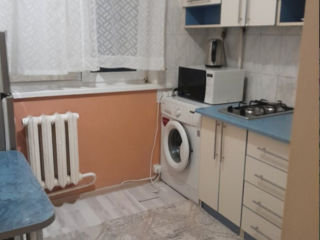 Apartament cu 1 cameră, 37 m², Botanica, Chișinău foto 2