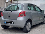 Toyota Yaris foto 6